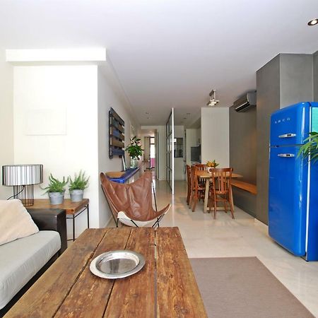 Blue Fridge Apartmen - Blue Fridge Apartmen - Ideal For Couples, Near Beach And Well Connected Apartment Vilassar De Mar Exterior foto